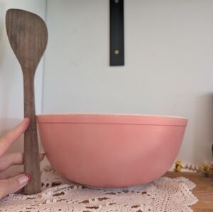 Flamingo Pink Pyrex White Glass Mixing Bowl. Vintage 1950s #404 4qt